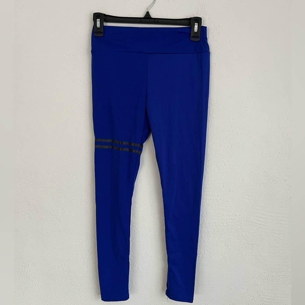 ZHUOOU Woman Blue Stripe High- Waist Yoga Leggings, Size Small